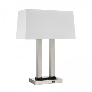 Lámpara de mesa doble de mesita denoche en la habitación